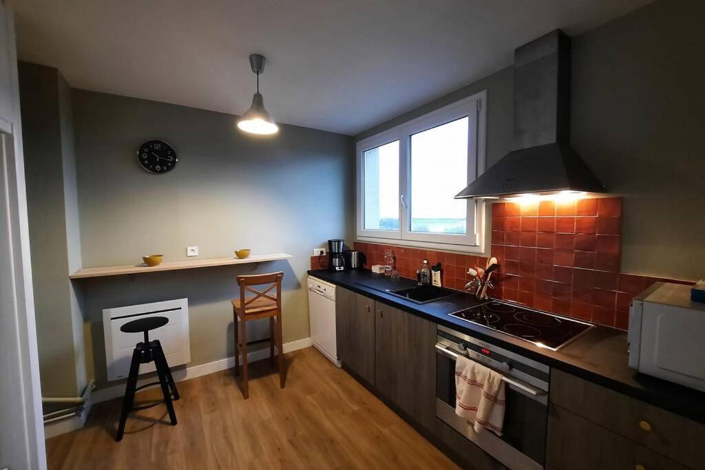 Appartement 70M² 3 Chambres Avec 3 Lits 2 Places Troyes Exterior foto